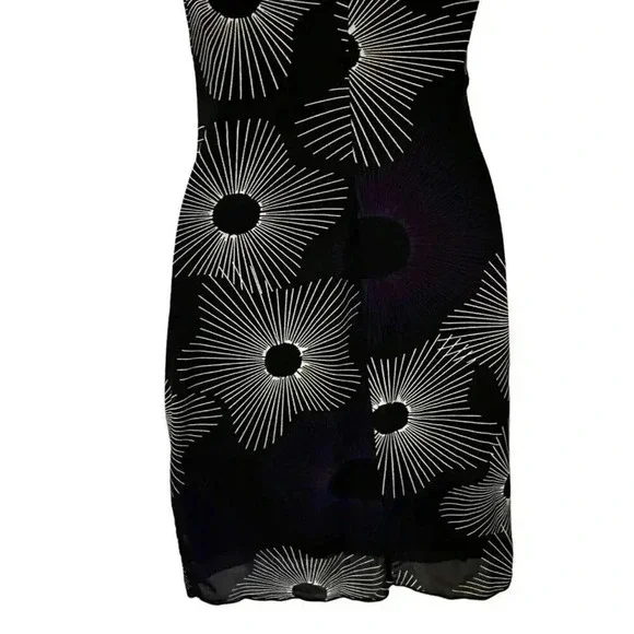 Studio M dress mini size Small black with white and purple print and side tie - Picture 13 of 16